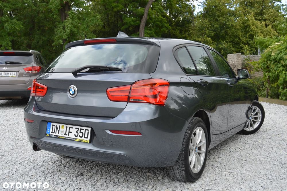 BMW Seria 1 118i Sport Line - 19
