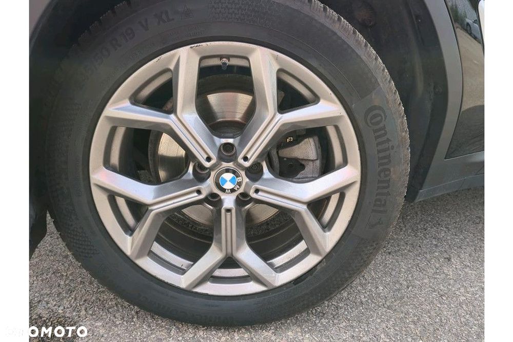 BMW X3 - 16