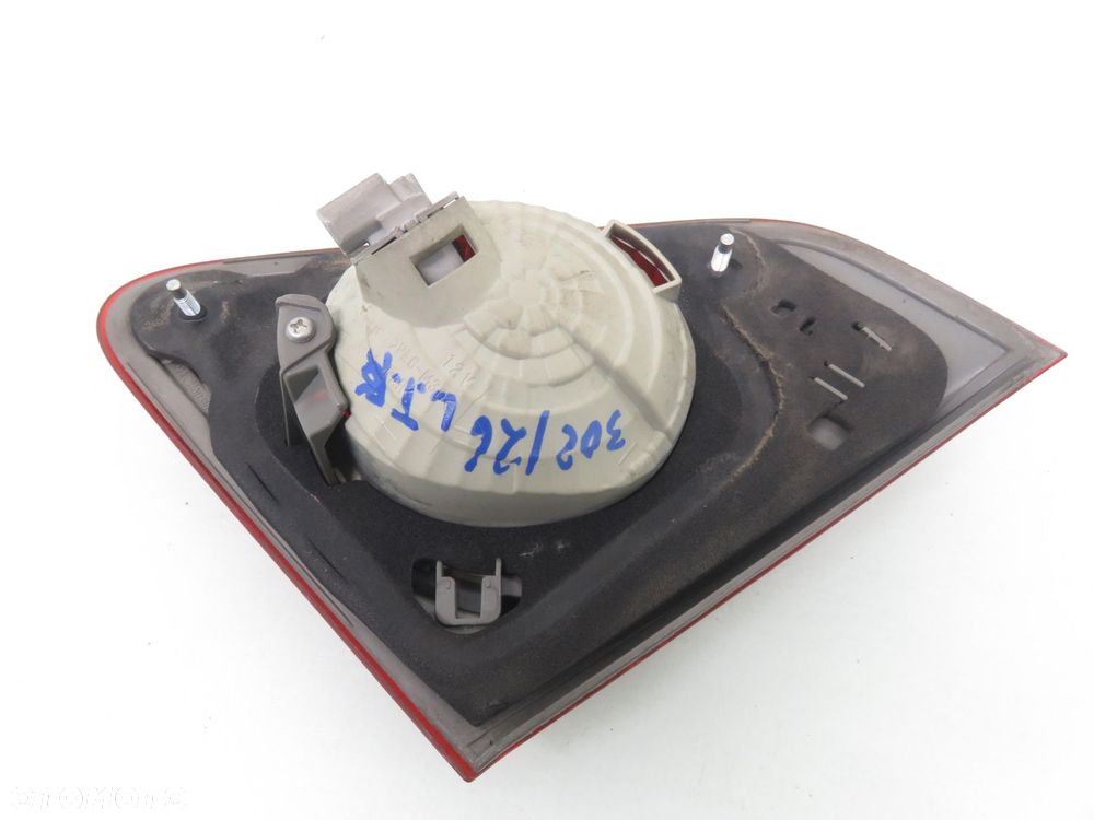 LAMPA LEWA TYLNA KLAPA TOYOTA COROLLA E12 SEDAN - 3