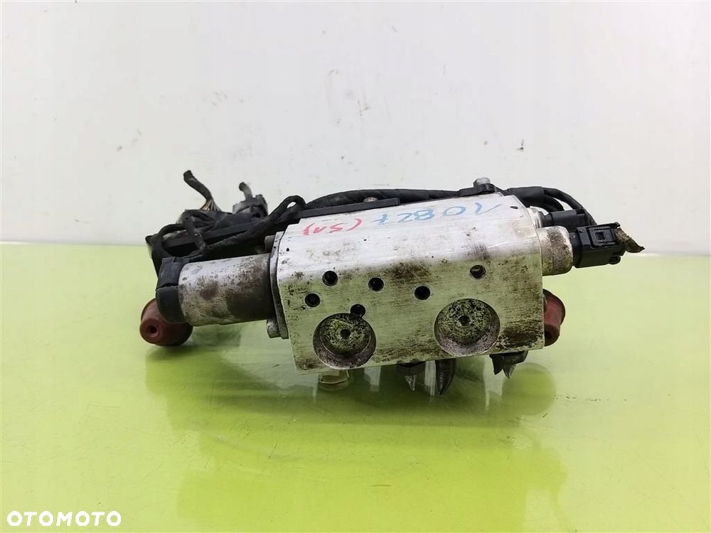 Pompa zawieszenia BMW E60 2003-2010 6781488 ORYGINAŁ - 3