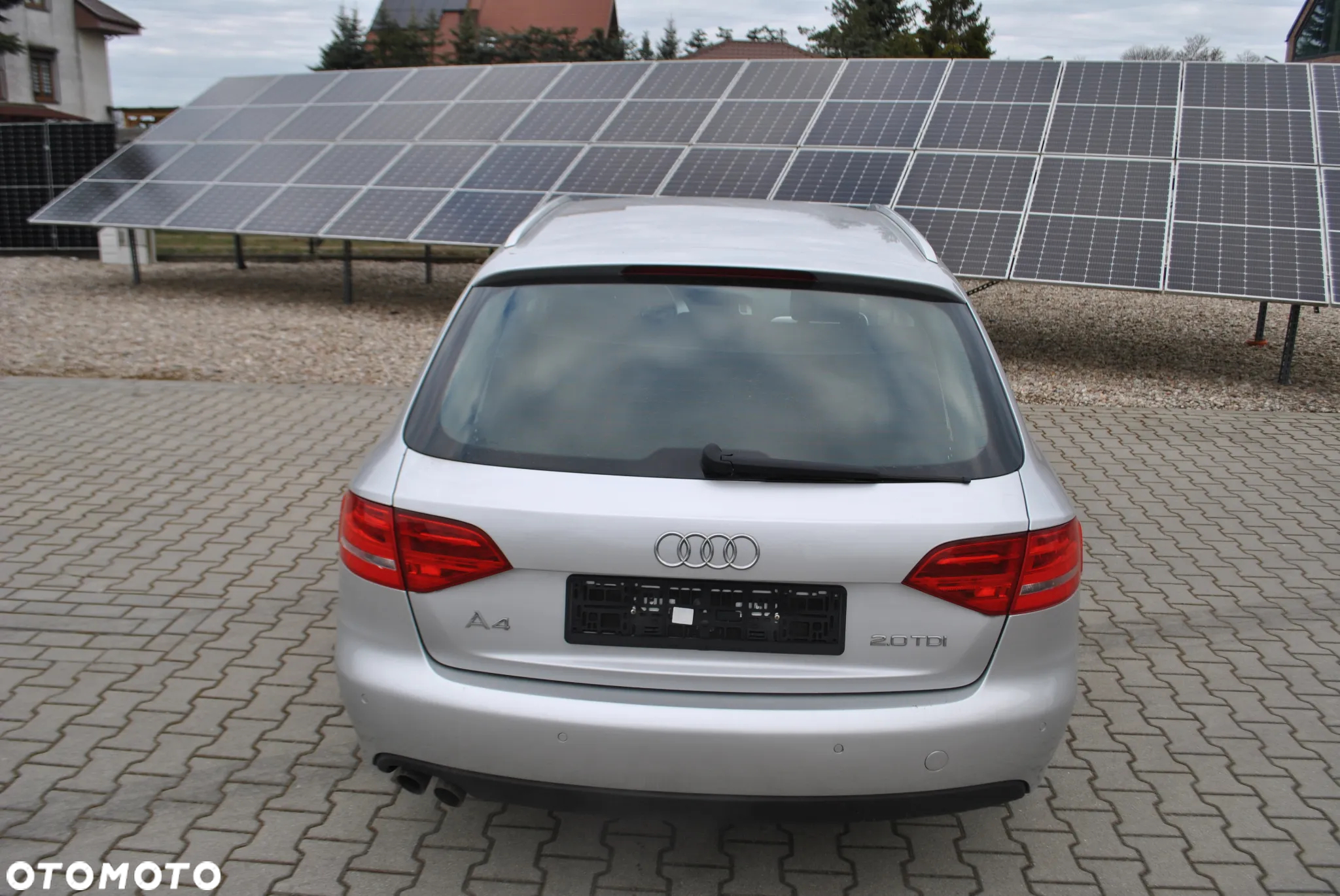 Audi A4 Avant 2.0 TDI DPF - 9