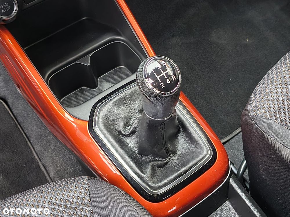 Suzuki Ignis 1.2 Premium - 24