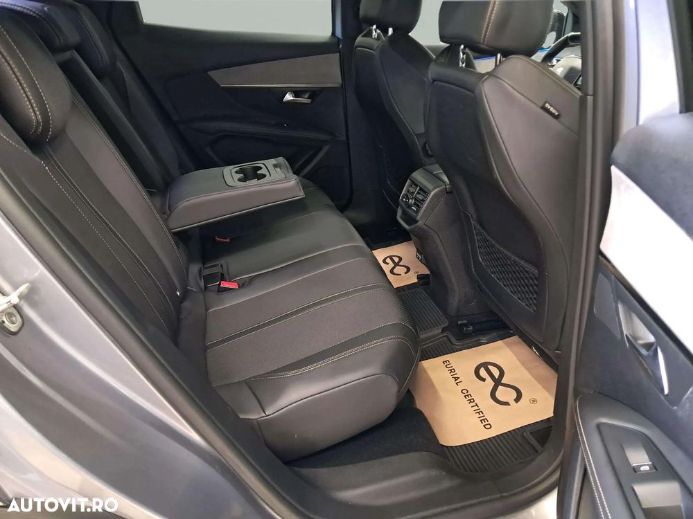 Peugeot 3008 1.2 PureTech 130 EAT8 GT - 11