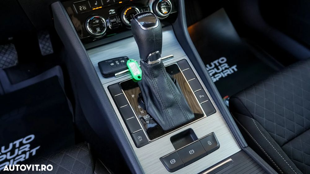 Skoda Superb 1.5 TSI DSG Ambition - 20