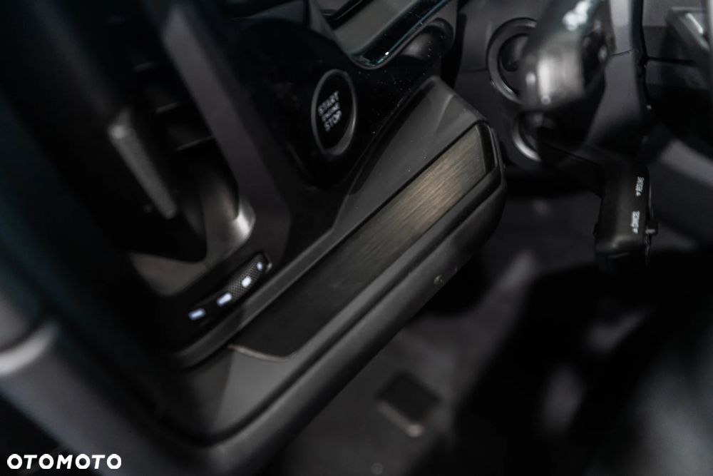 Porsche Cayenne E-Hybrid PHEV Black Edition - 28