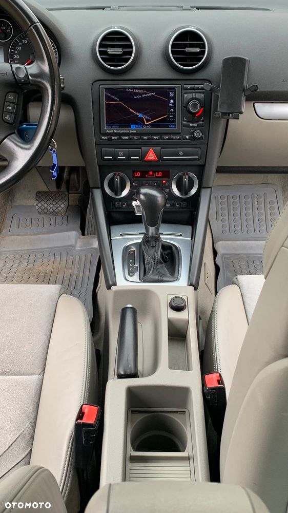Audi A3 2.0T FSI Ambiente S tronic - 30
