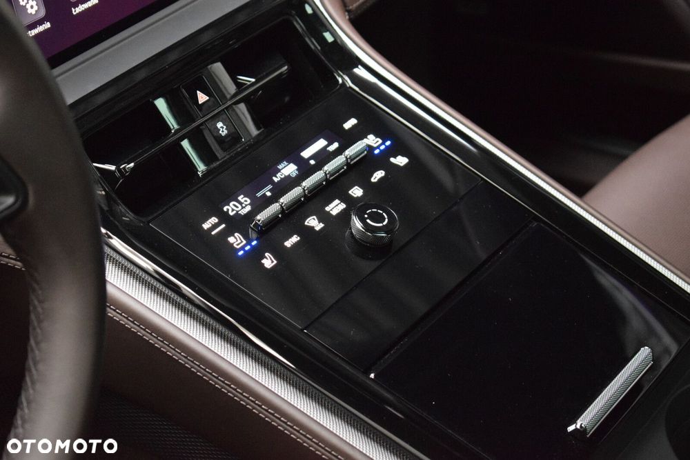 Porsche Panamera - 10