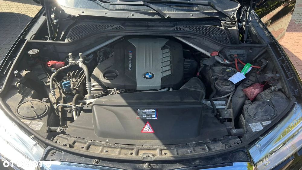BMW X5 M M50d - 10