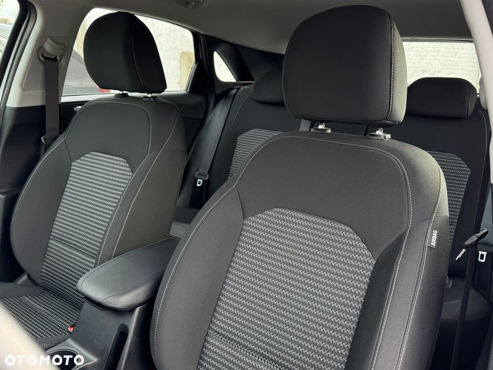 Kia Ceed 1.5 T-GDI M - 10