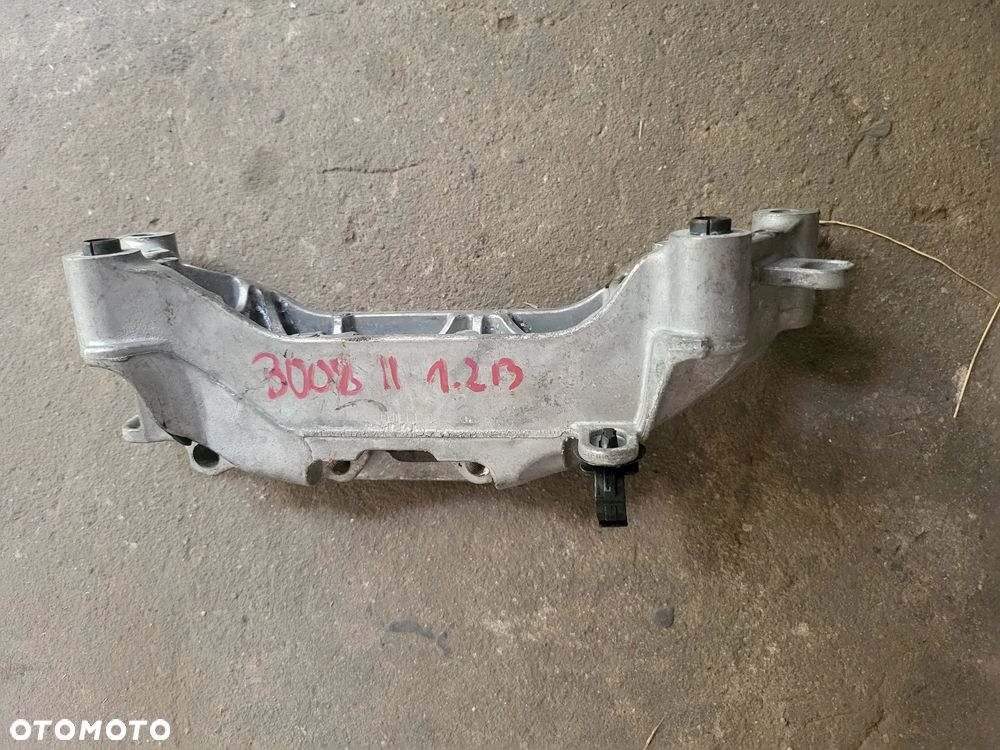 Wspornik łapa silnika 1.2 THP Peugeot 3008 II - 1