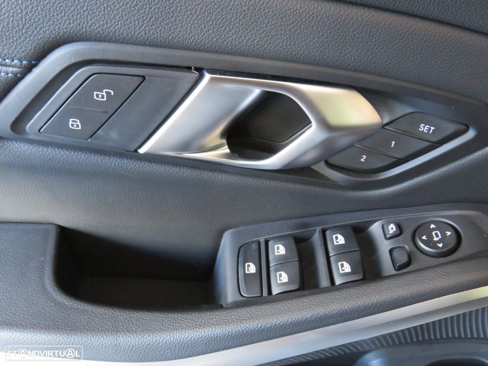 BMW 320 d Pack M Auto - 13