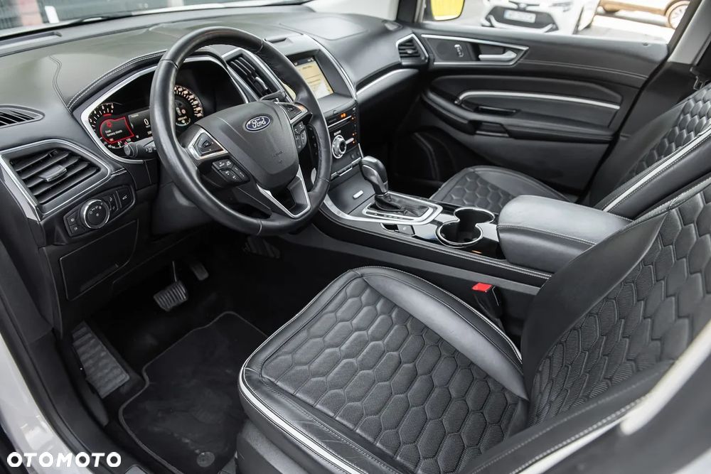 Ford Edge 2.0 TDCi Bi-Turbo 4x4 Vignale - 15