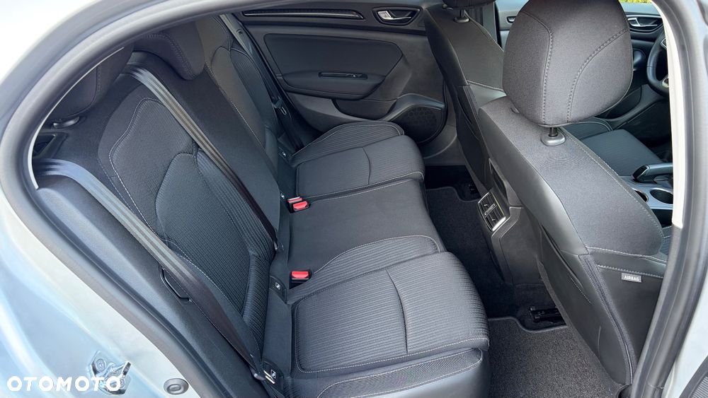 Renault Megane ENERGY TCe 130 EXPERIENCE - 15
