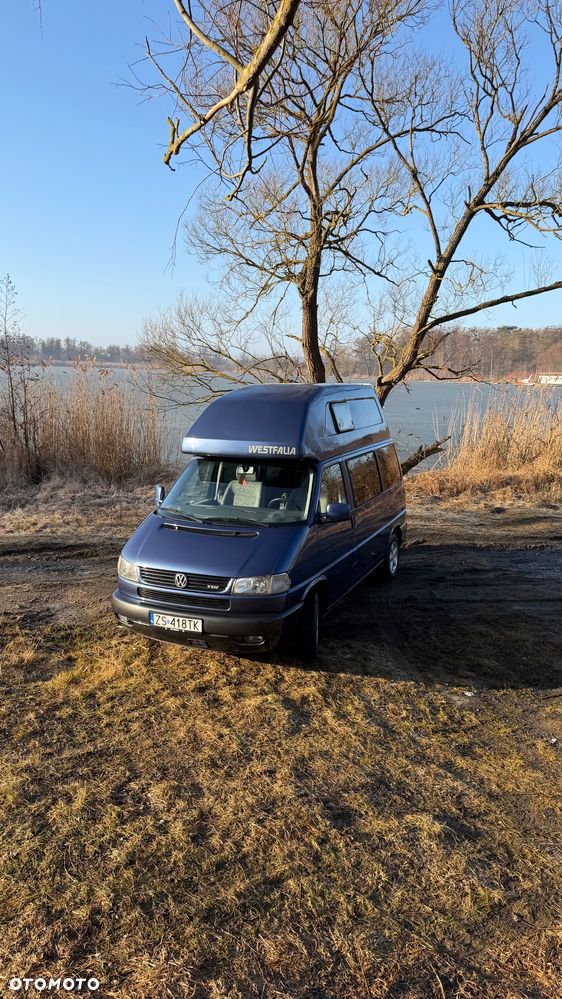 Volkswagen Multivan - 1