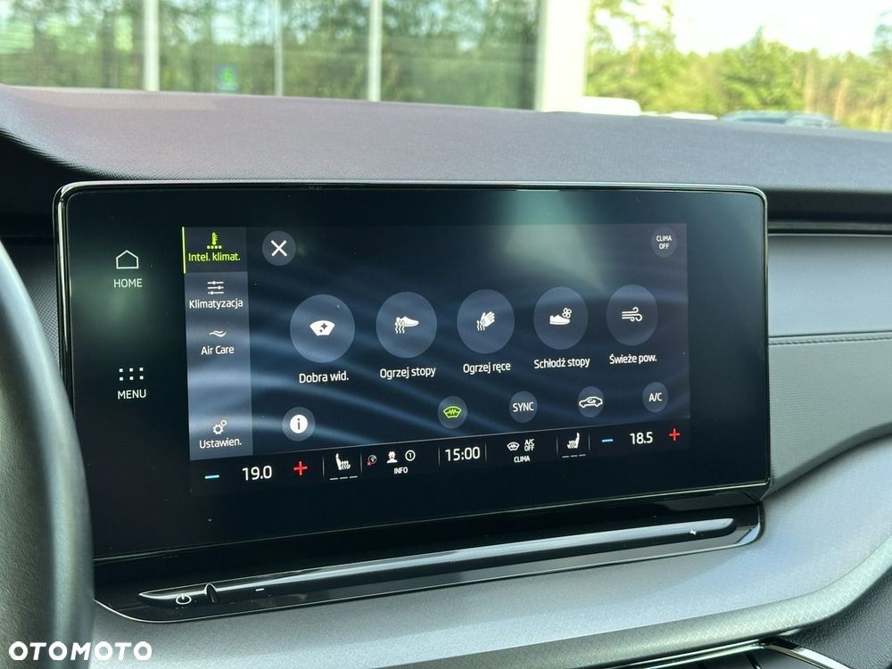 Skoda Octavia 2.0 TDI Ambition DSG - 24