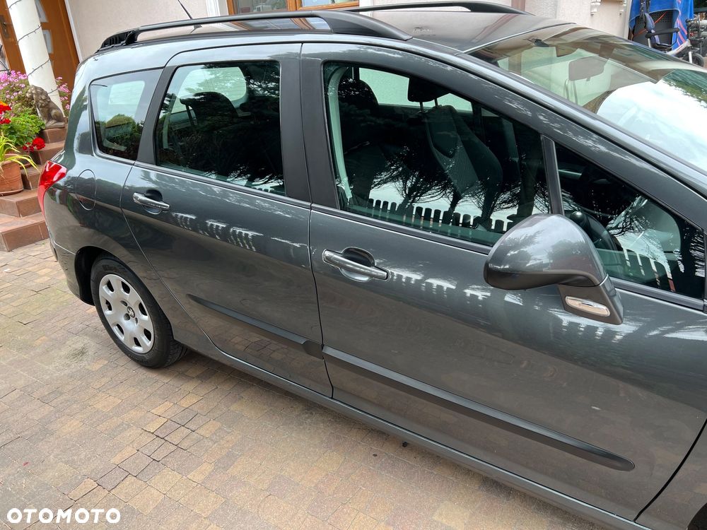 Peugeot 308 1.6 HDi Premium - 7