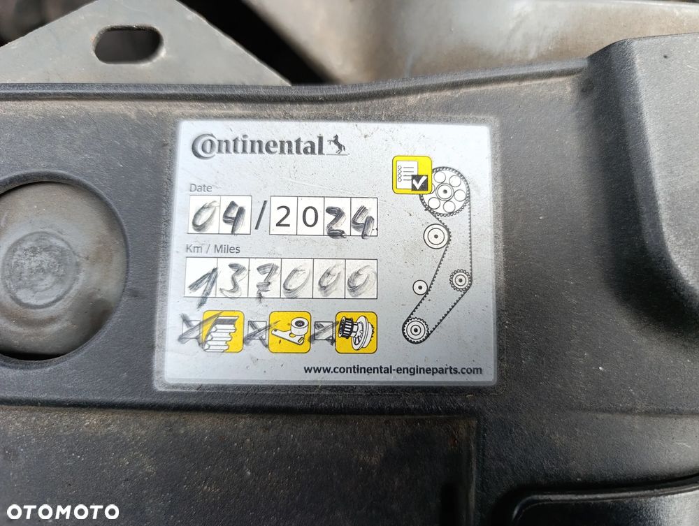 Chevrolet Cruze 1.6 LS - 31