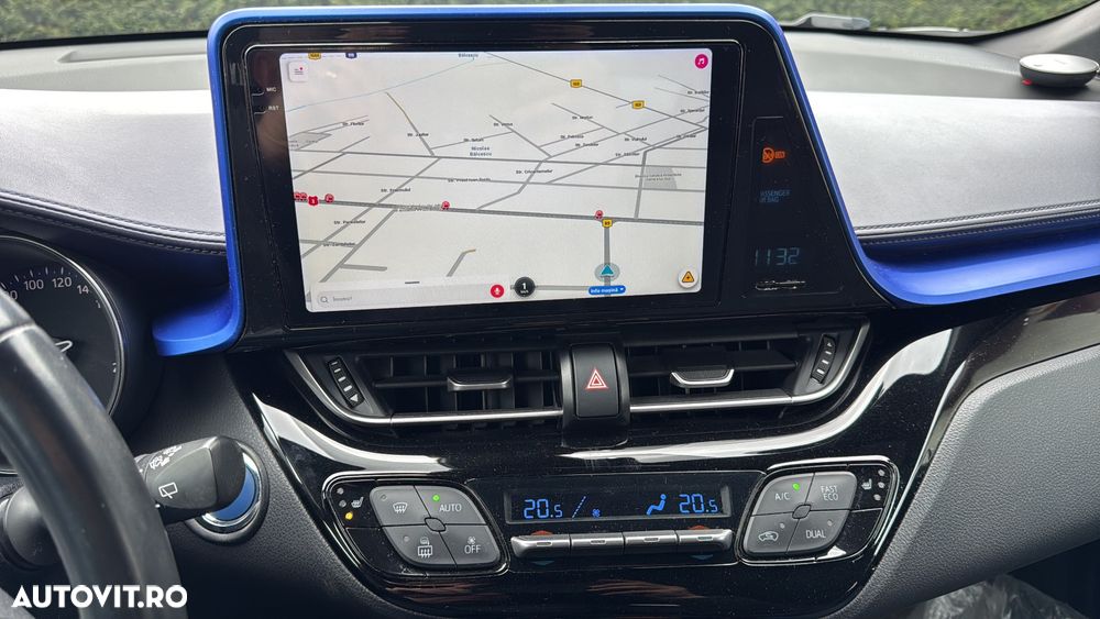 Toyota C-HR Style - 4