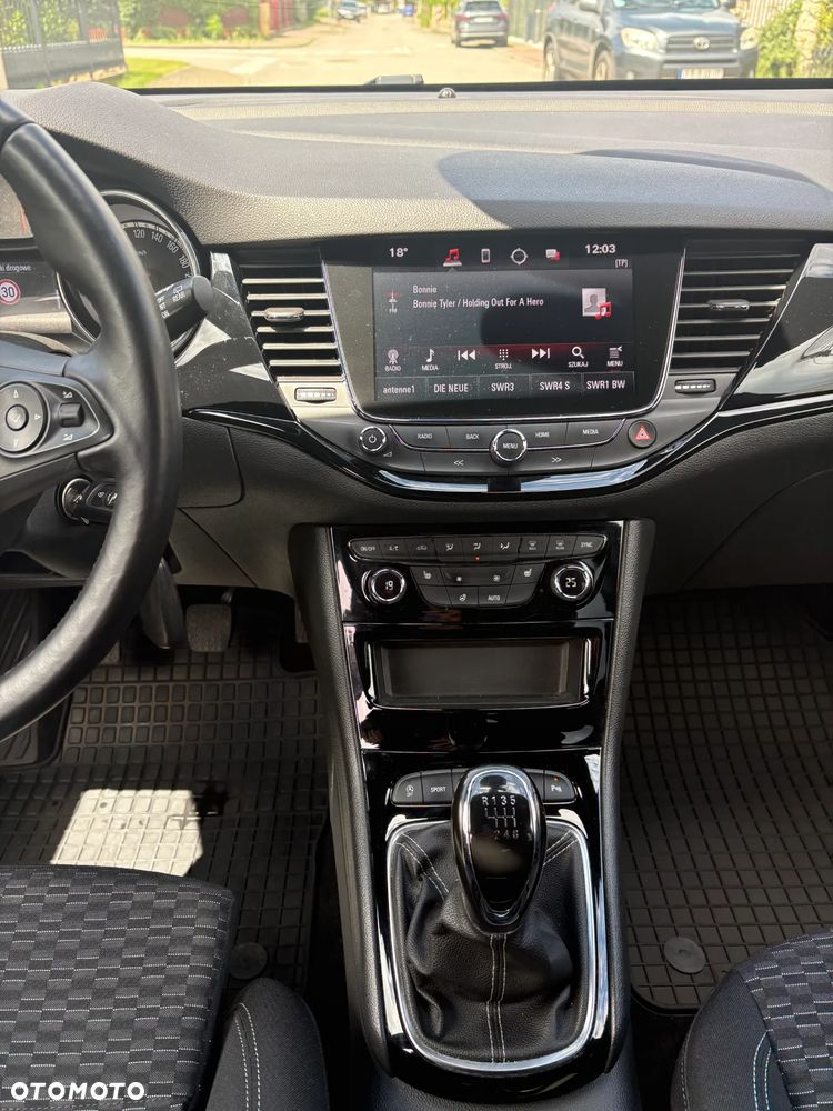 Opel Astra 1.4 Turbo Business - 19