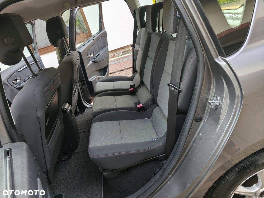 Renault Scenic 1.6 16V 110 TomTom Edition - 24