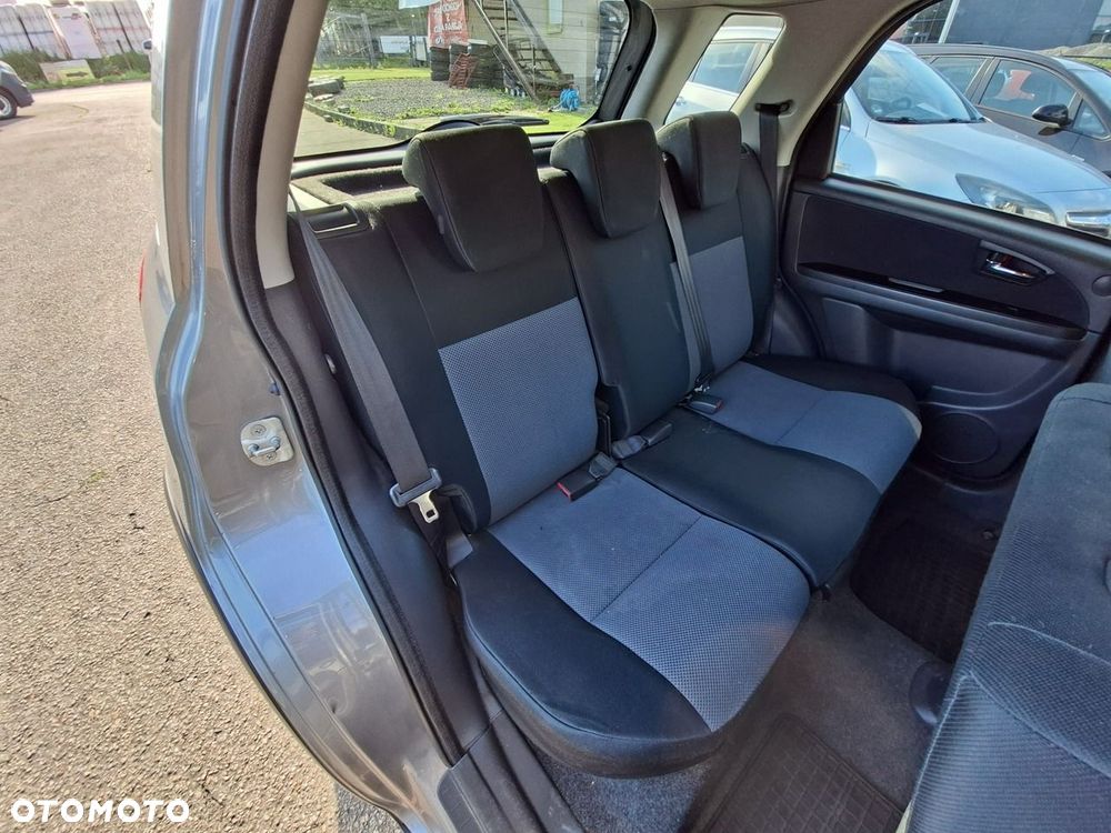 Fiat Sedici 1.9 Multijet 4x4 Dynamic - 24