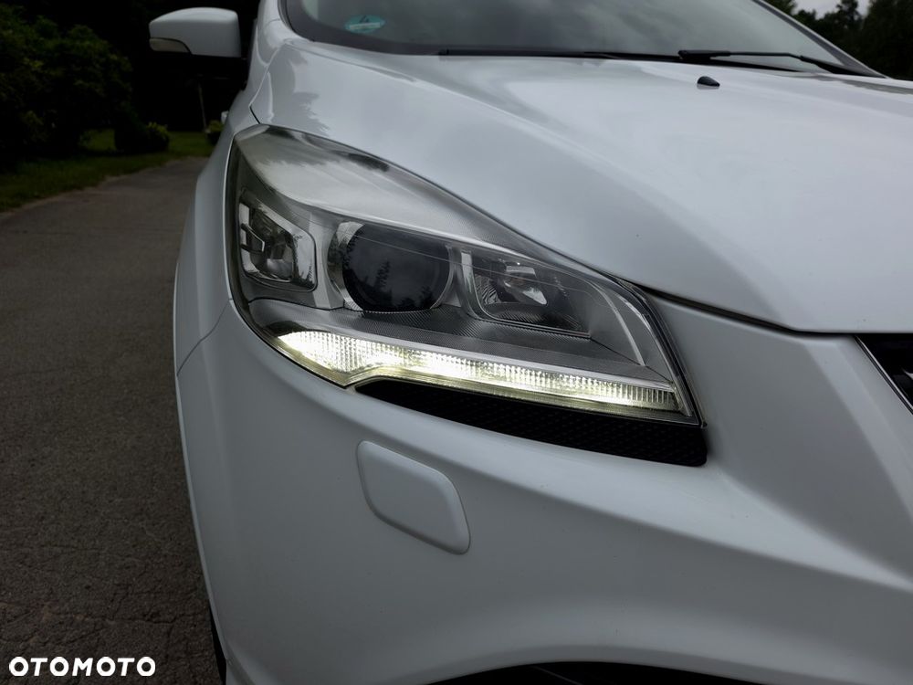 Ford Kuga 2.0 TDCi FWD Titanium - 30