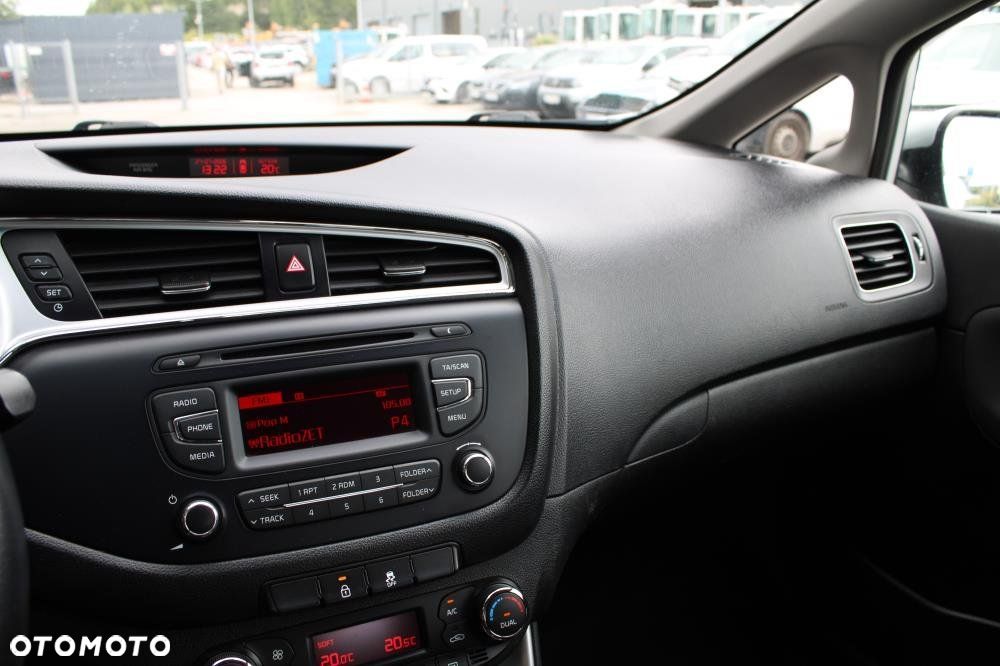 Kia Ceed - 20