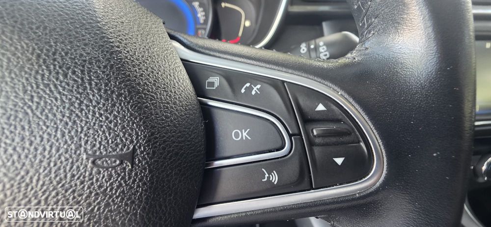 Renault Kadjar 1.5 dCi Exclusive - 23