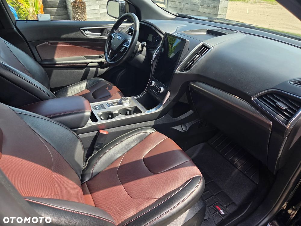 Ford Edge - 36