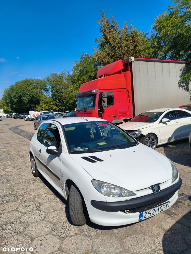 Peugeot 206 - 2