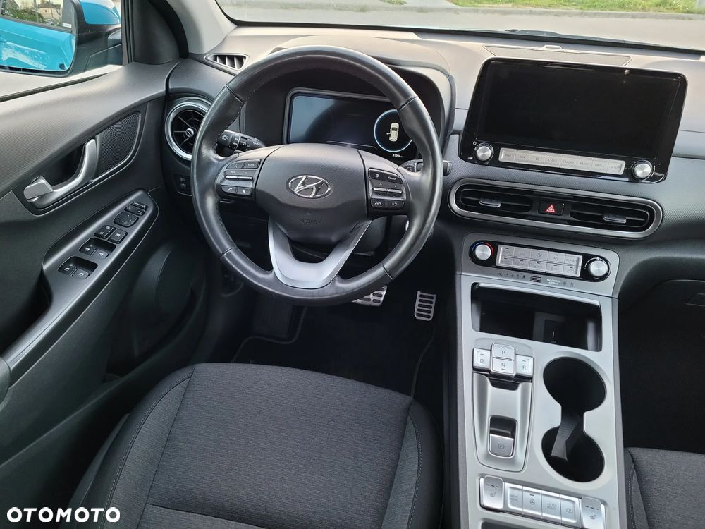 Hyundai Kona - 17