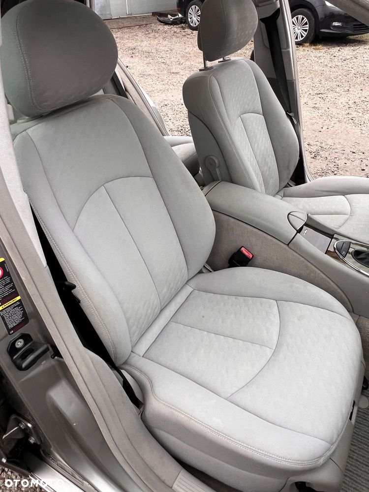 Mercedes-Benz Klasa E 200 Kompressor Automatik Classic - 25