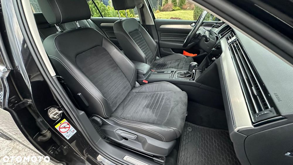 Volkswagen Passat 1.5 TSI EVO Elegance DSG - 12