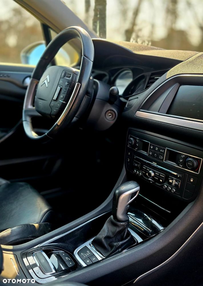 Citroën C5 HDi 135 Automatik Exclusive - 10