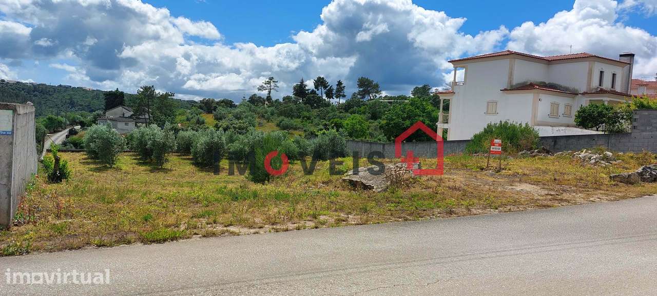 Terreno para construção com vista desafogada! - Grande imagem: 2/7