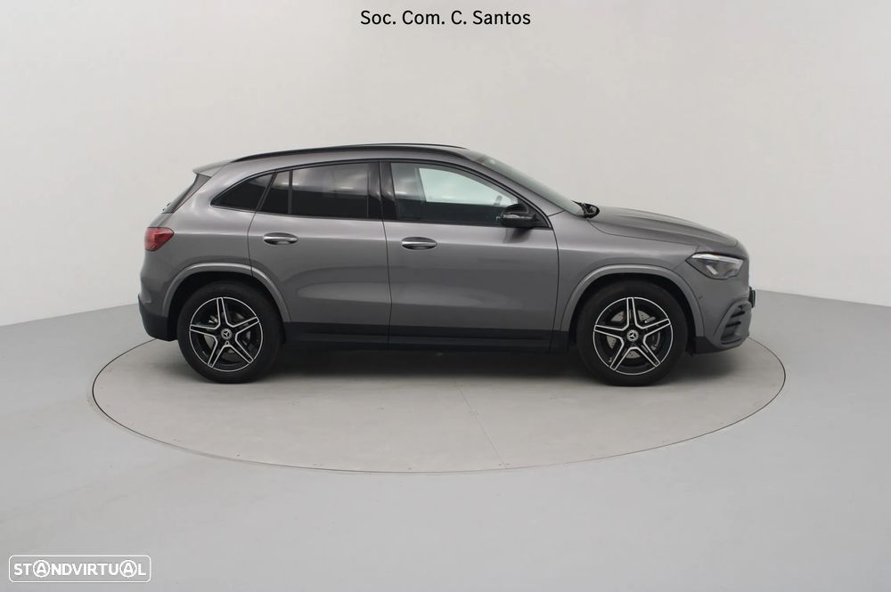 Mercedes-Benz GLA 180 d AMG Line - 4