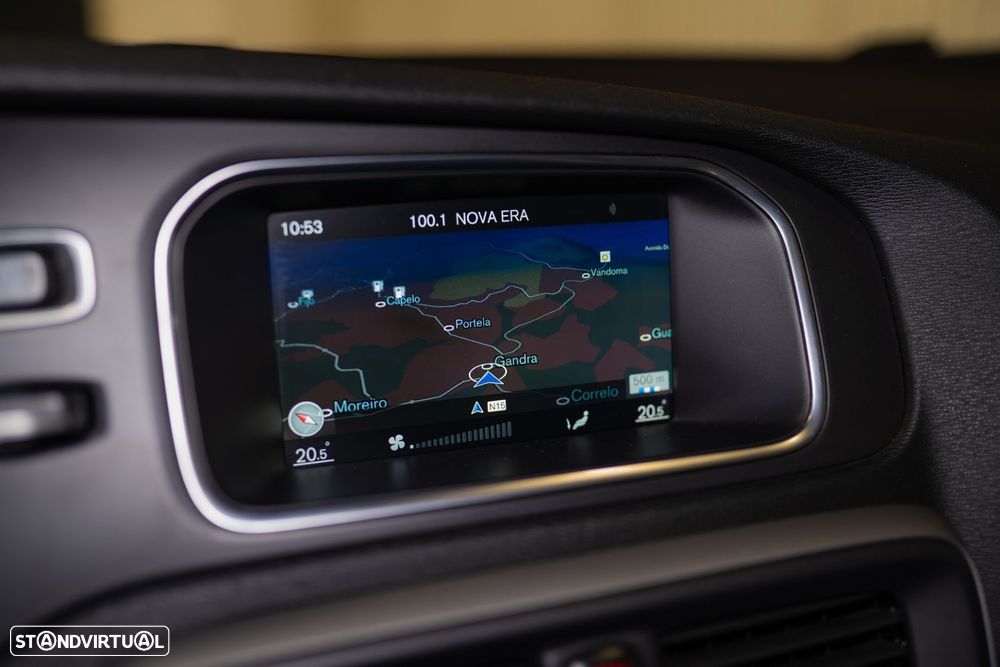 Volvo V40 2.0 D2 Momentum - 33