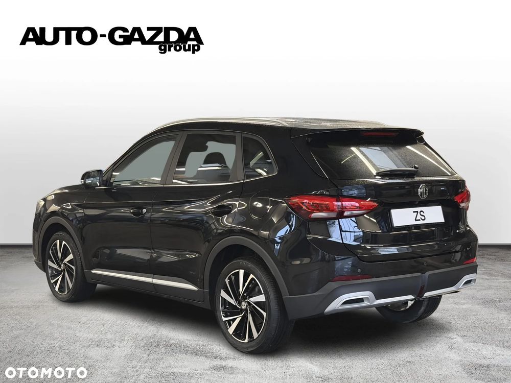 MG ZS Hybrid+ - 2