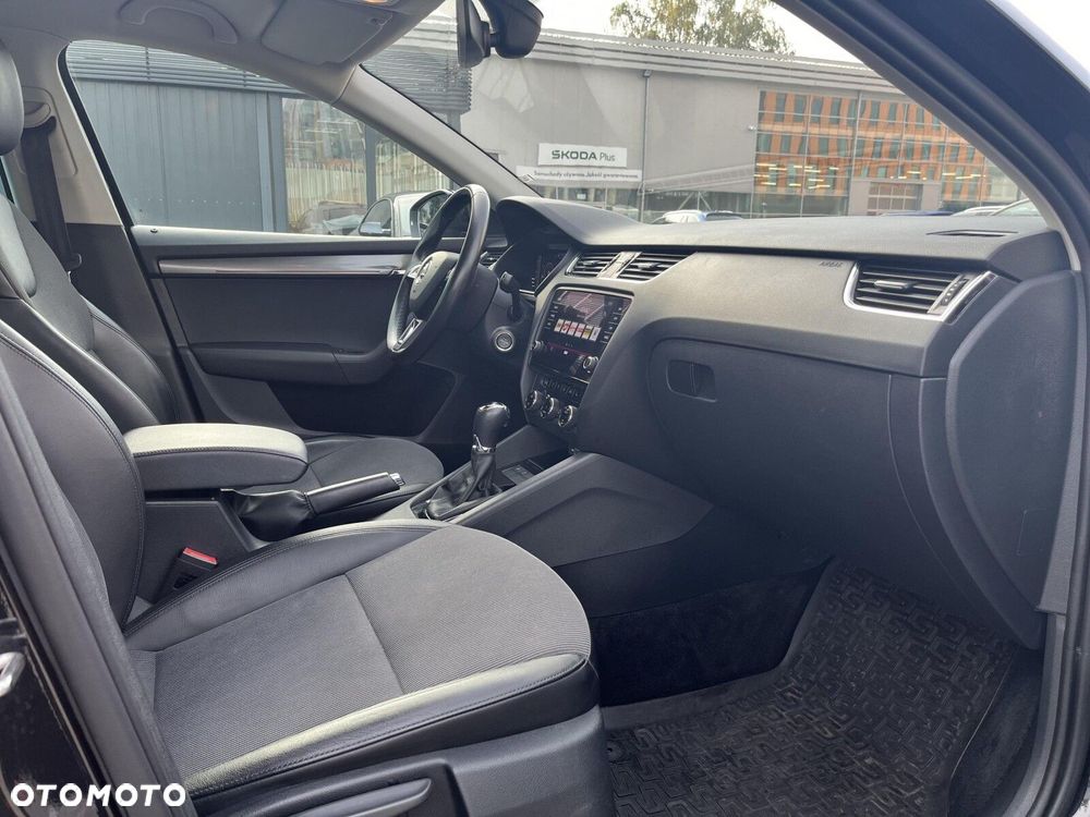 Skoda Octavia 1.5 TSI ACT Style DSG - 36