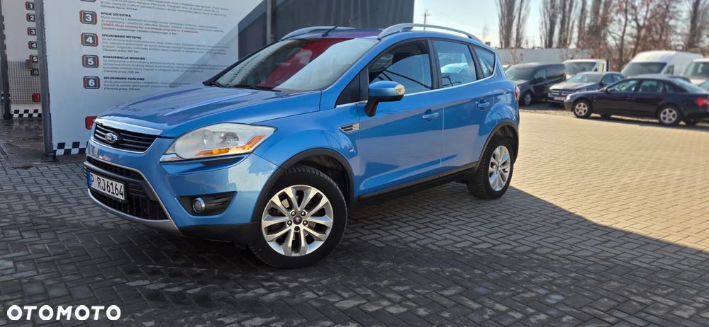 Ford Kuga 2.0 TDCi 2x4 Titanium - 3