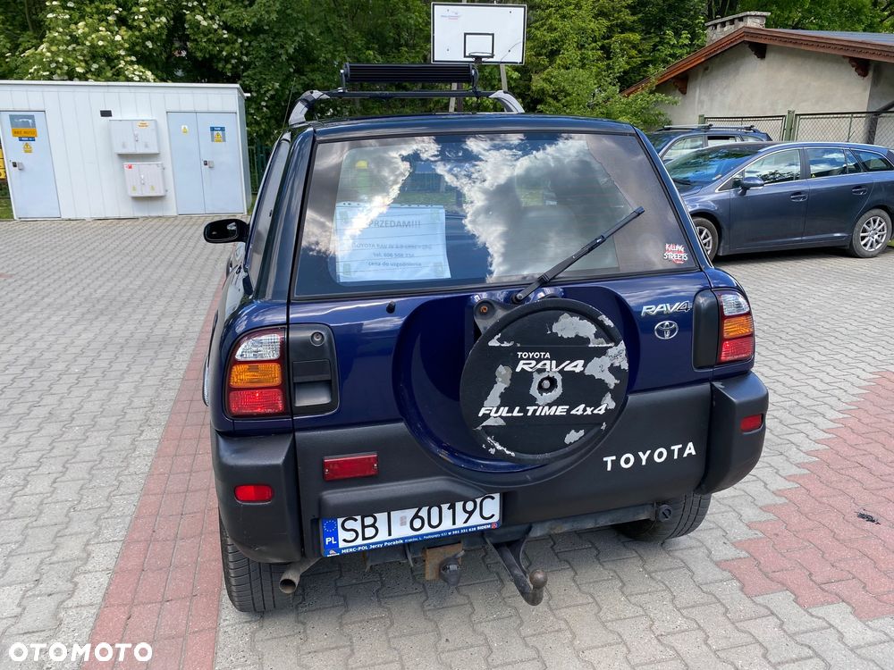 Toyota RAV4 2.0 - 2