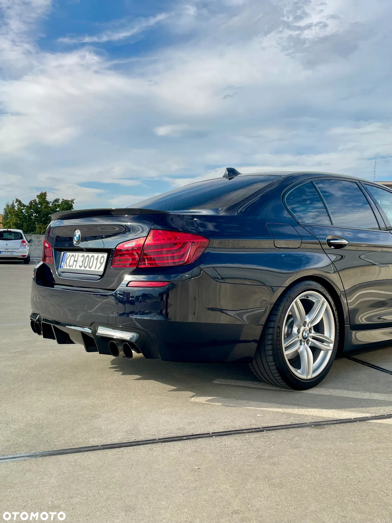 BMW Seria 5 535i - 12