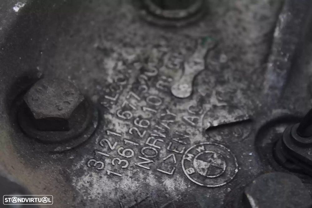 MANGA DE EIXO FRONTAL ESQUERDA BMW 1 2009 -31216773209 - 2