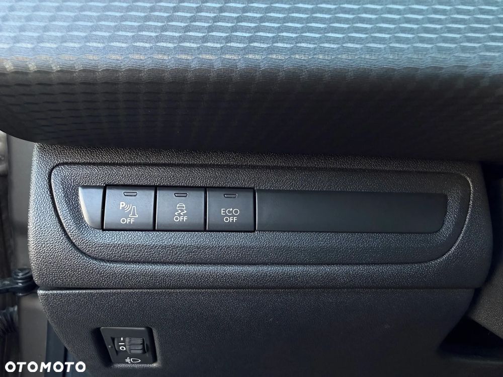 Peugeot 2008 PureTech 110 Stop&Start Allure - 12