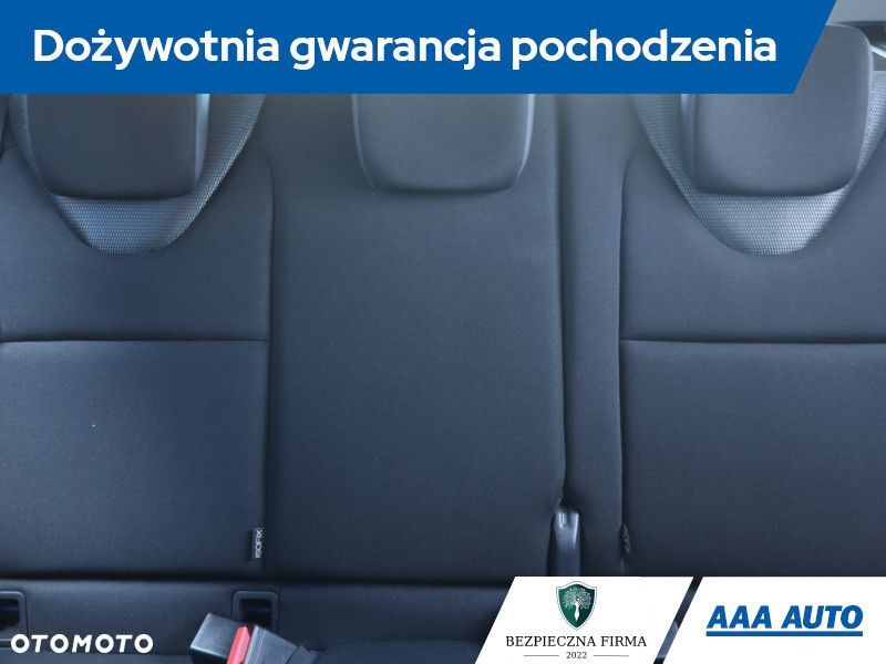 Renault Clio - 12