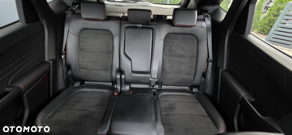 Ford Kuga 1.5 EcoBoost FWD ST-Line - 31
