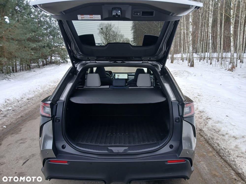 Subaru Solterra 71.4kWh Platinum Plus - 11