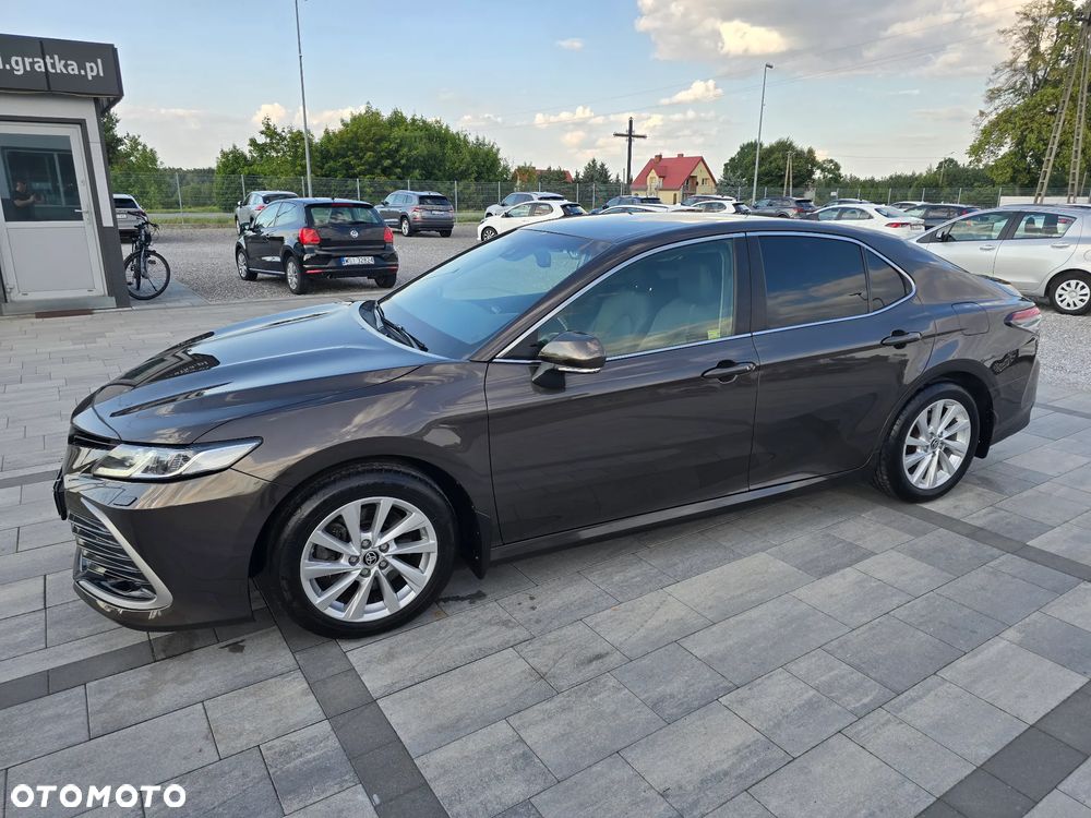 Toyota Camry 2.5 Hybrid Executive CVT - 12