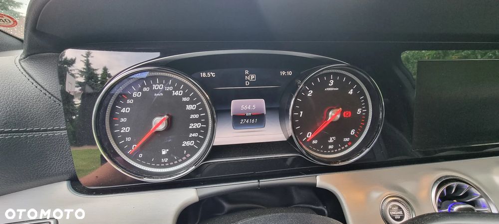 Mercedes-Benz CLS 300 d 9G-TRONIC AMG Line - 11