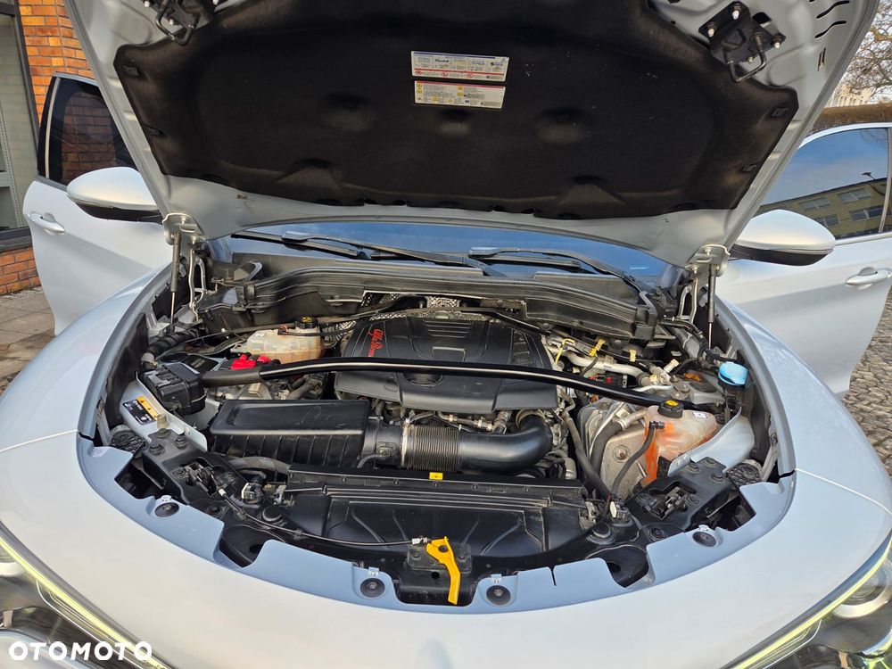 Alfa Romeo Stelvio 2.0 Turbo 16V AT8-Q4 Veloce - 14